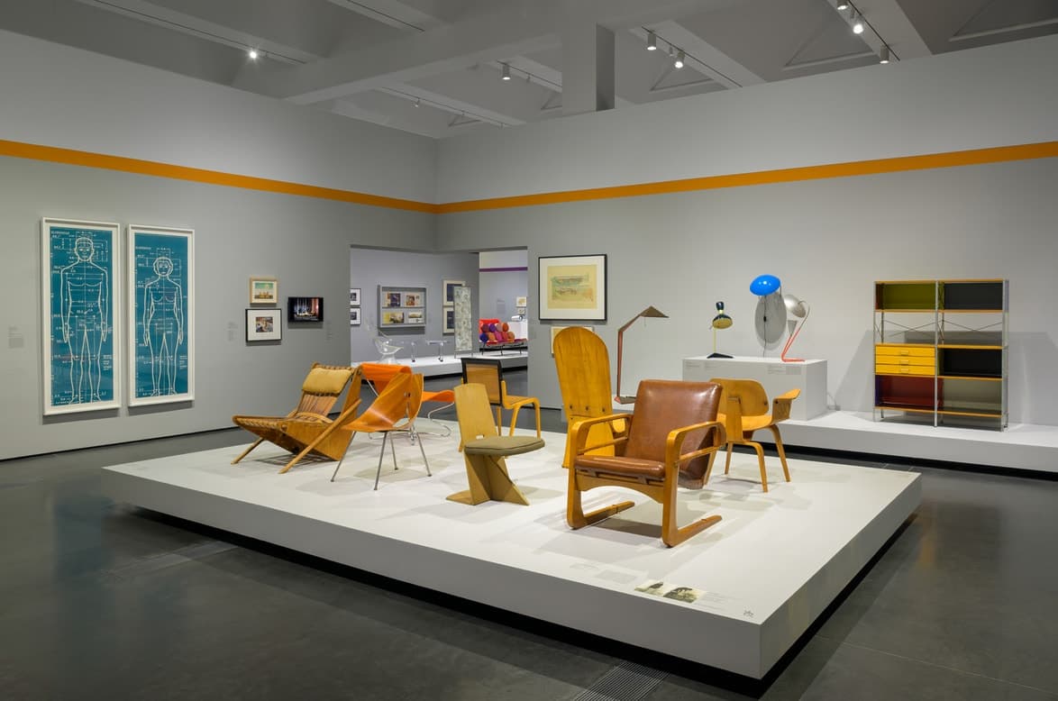 Installation view 2 of 4