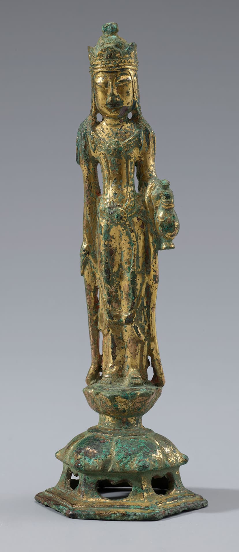 Avalokiteshvara holding a kundika