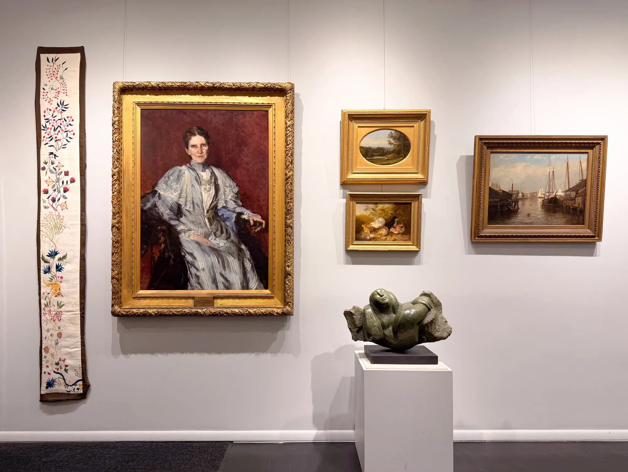 Installation view 4 of 7
