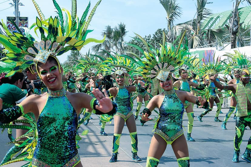 León Birbragher Vinkel, Danzantes 1, 2017, photograph (Barranquilla Carnival)
