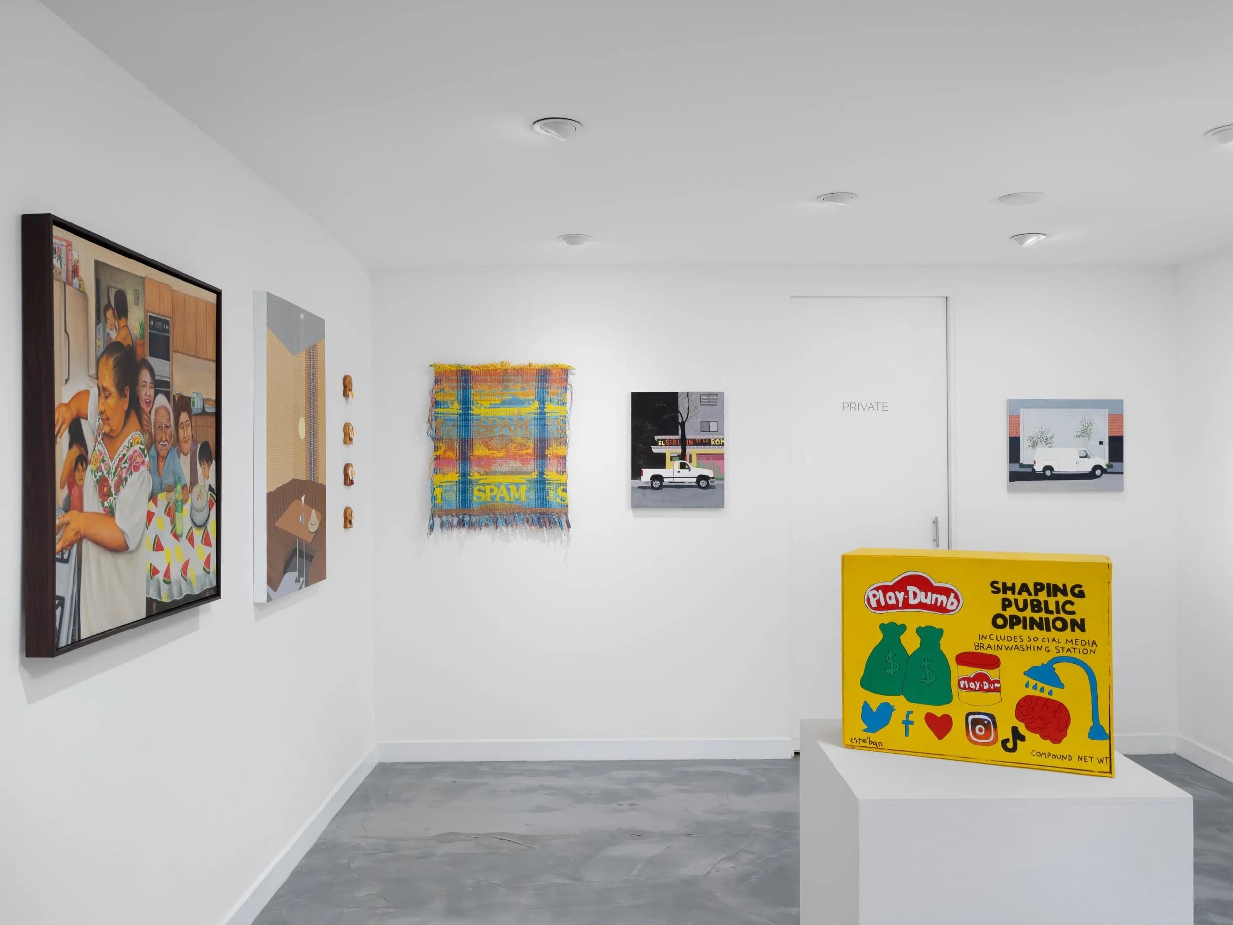 Installation view 4 of 11