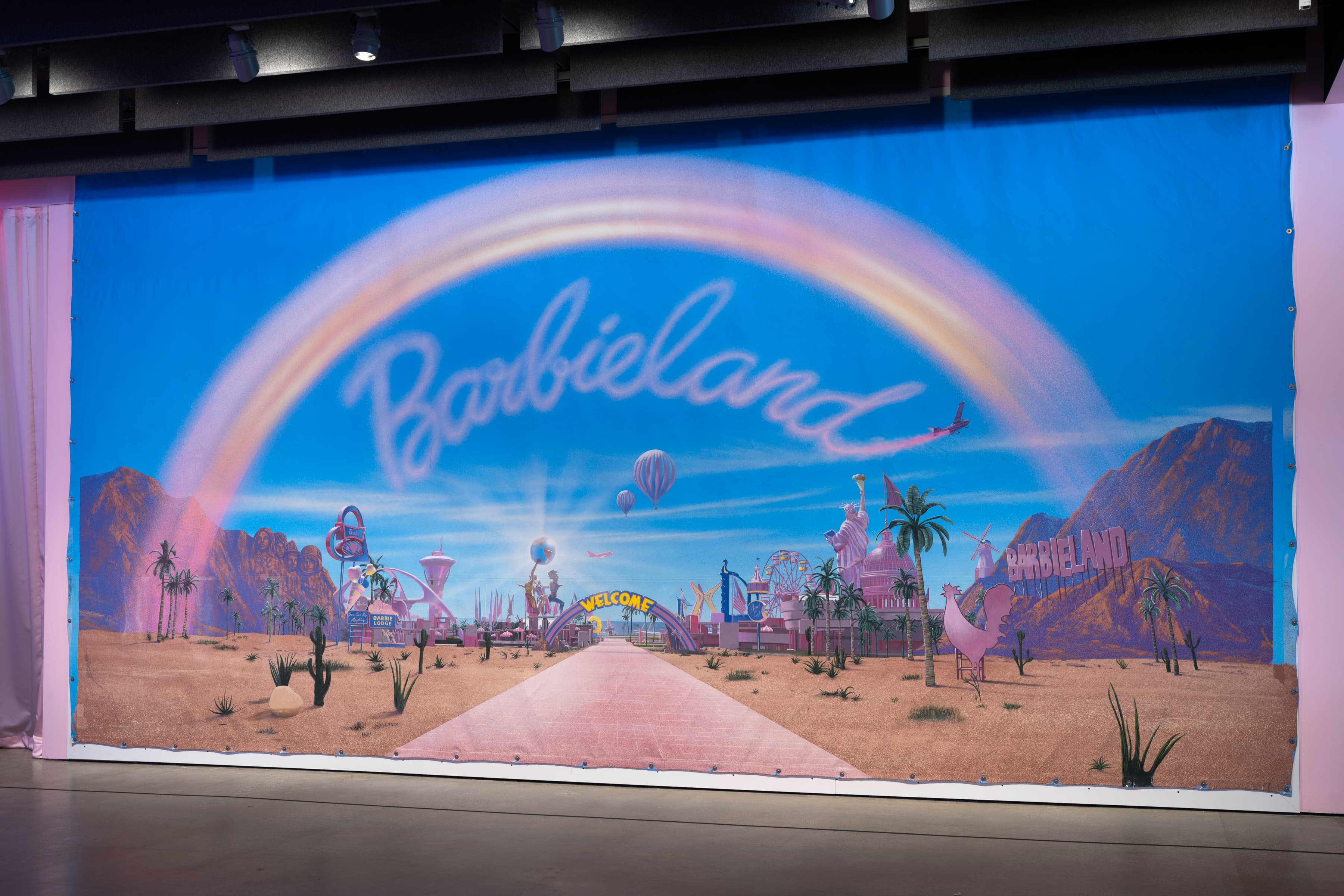Installation view 1 of 6