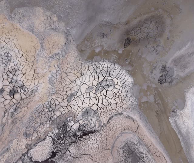 Danae Mattes: Of Water, Dust, and Light