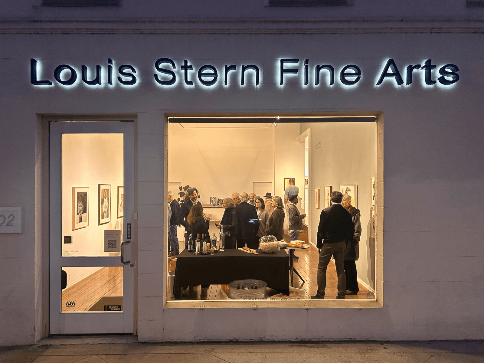 Louis Stern Fine Arts