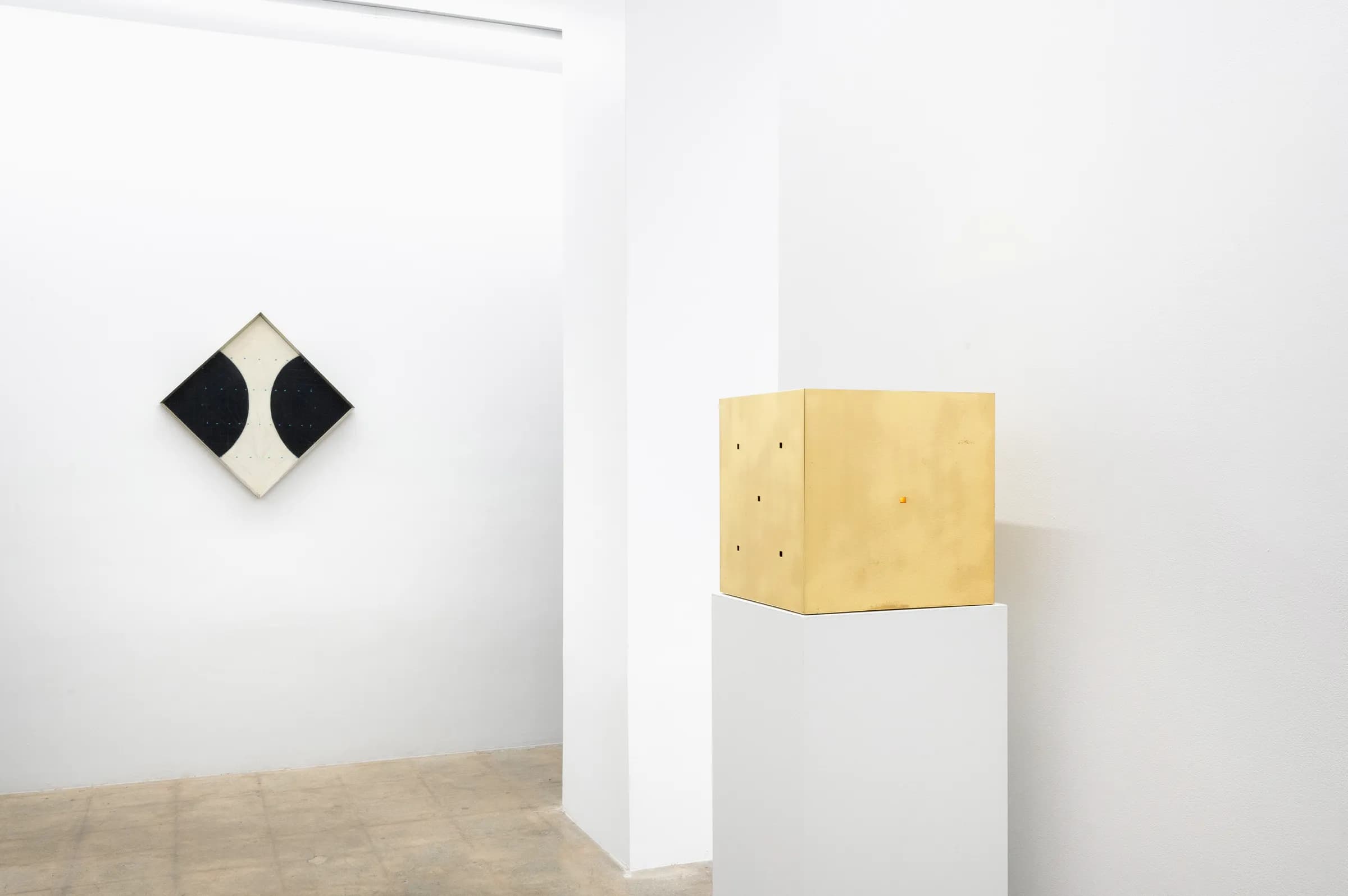 Installation view 7 of 12