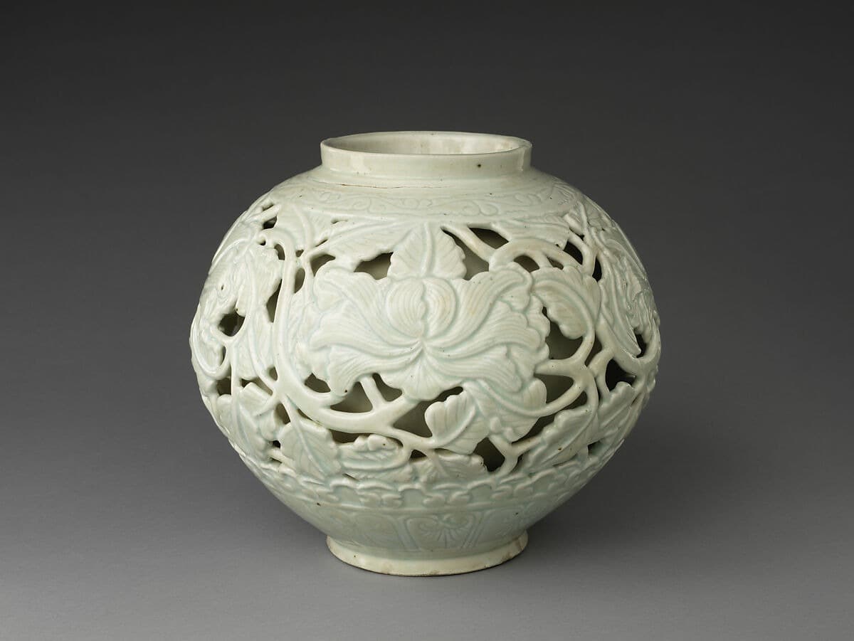 Flip Sides: Seeing Korean Art Anew