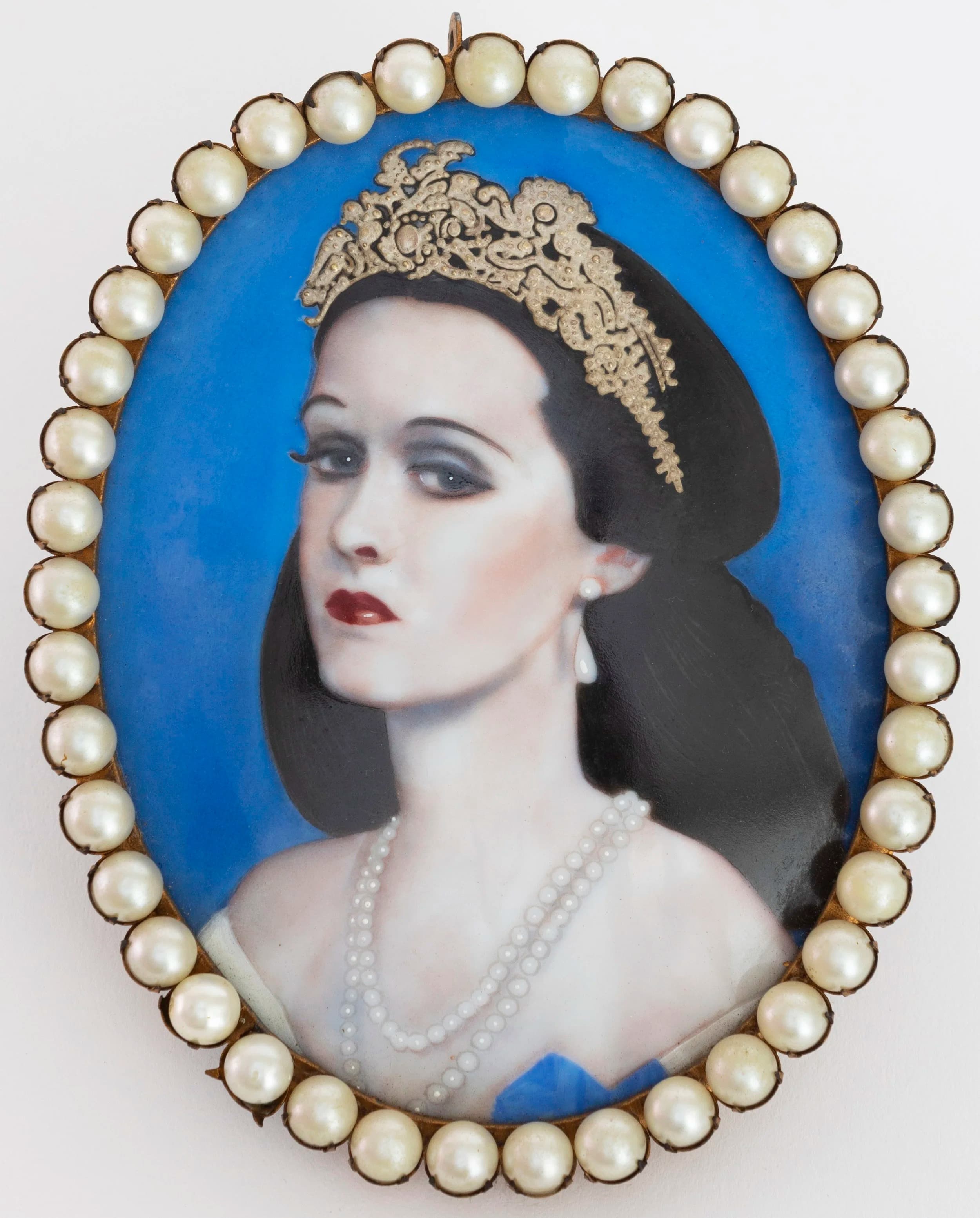 Friends, Acquaintances, and Idols