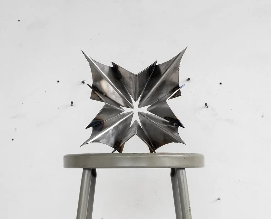 Otero Fuentes: Deep Altars