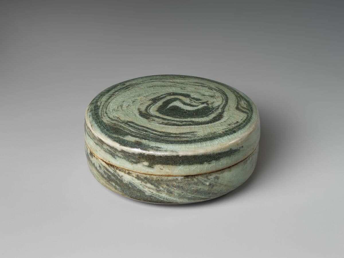 Flip Sides: Seeing Korean Art Anew