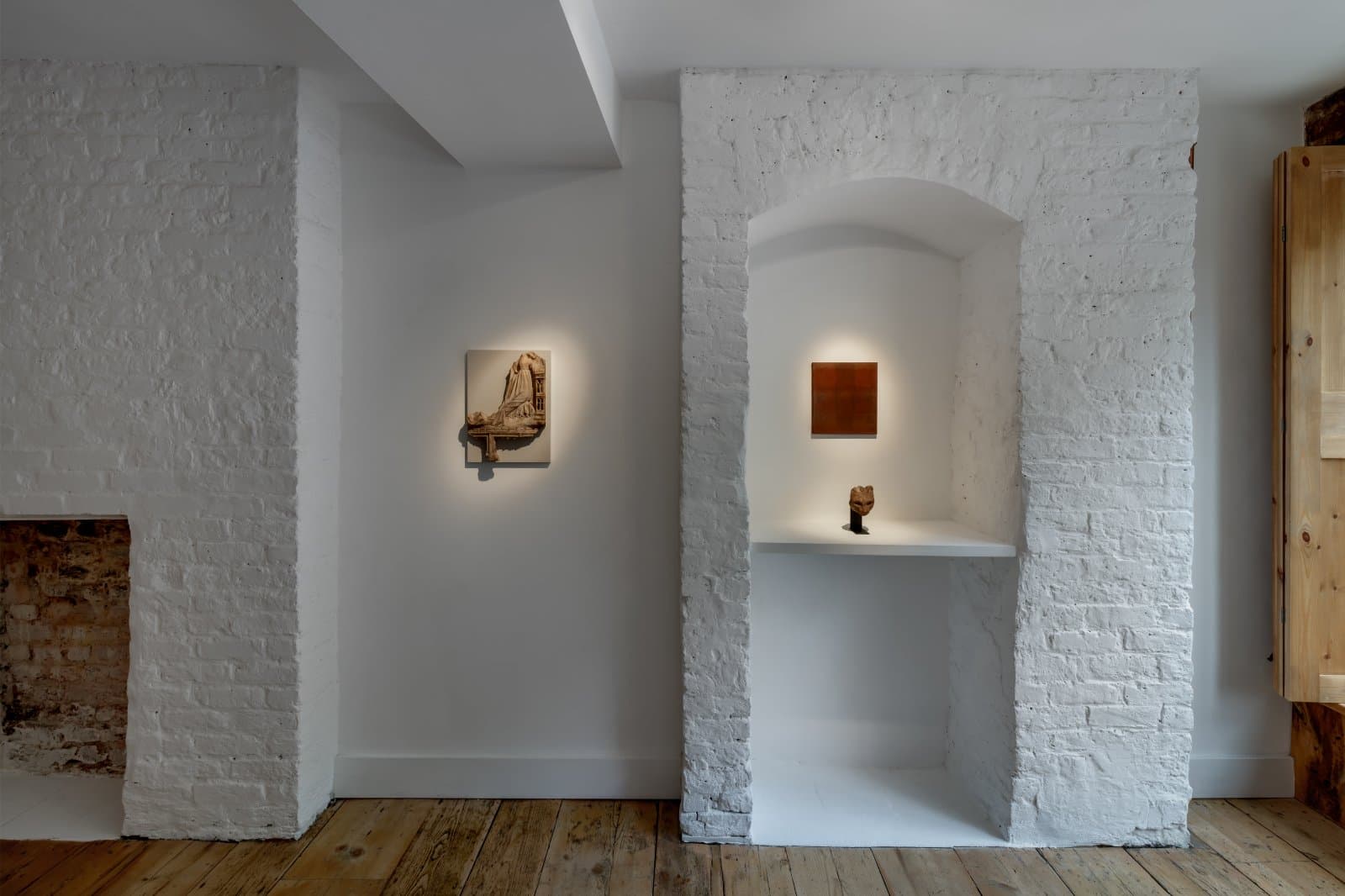 Installation view 4 of 11