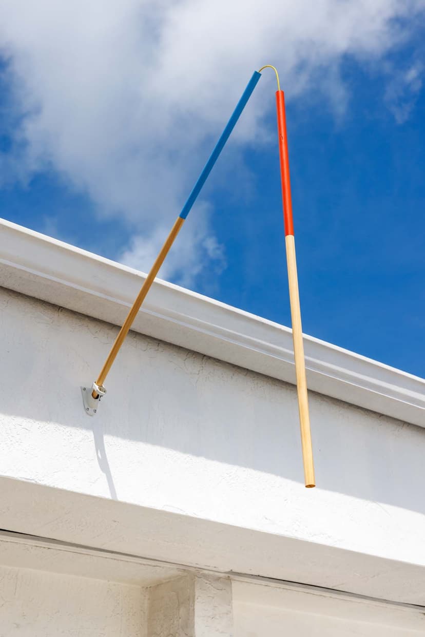Alfredo Travieso, Flag for Demagogues, 2026, installation view on the Dimensions Variable building exterior, Miami