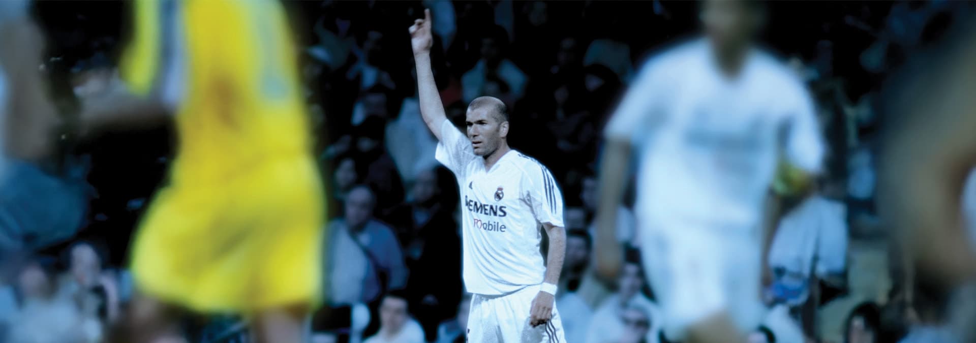 Douglas Gordon and Philippe Parreno: Zidane: A 21st Century Portrait